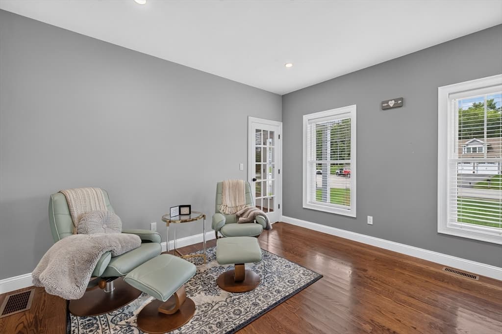 20 Kelly Ln, Brockton MA 02301 photo 23