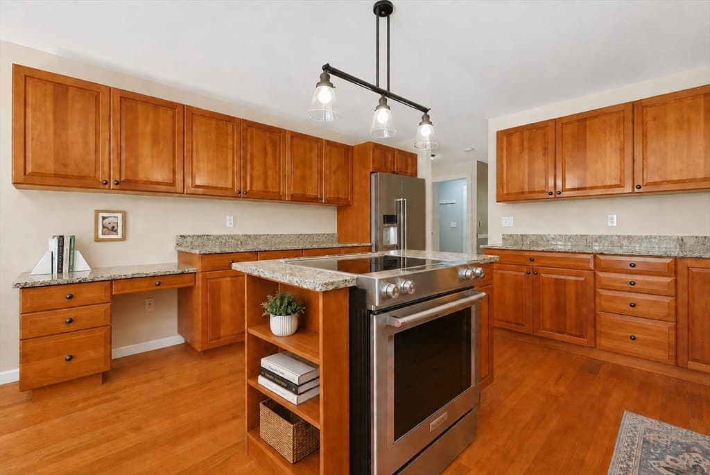 31 Hockanum Rd, Hadley MA 01035 photo 11