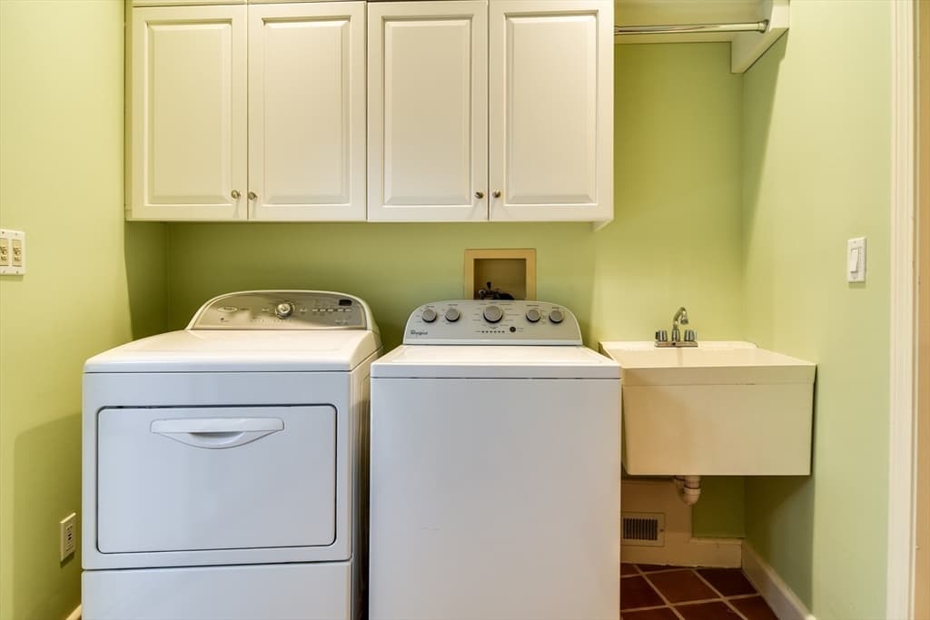 9 Buttercup Ln, Dover MA 02030 photo 15