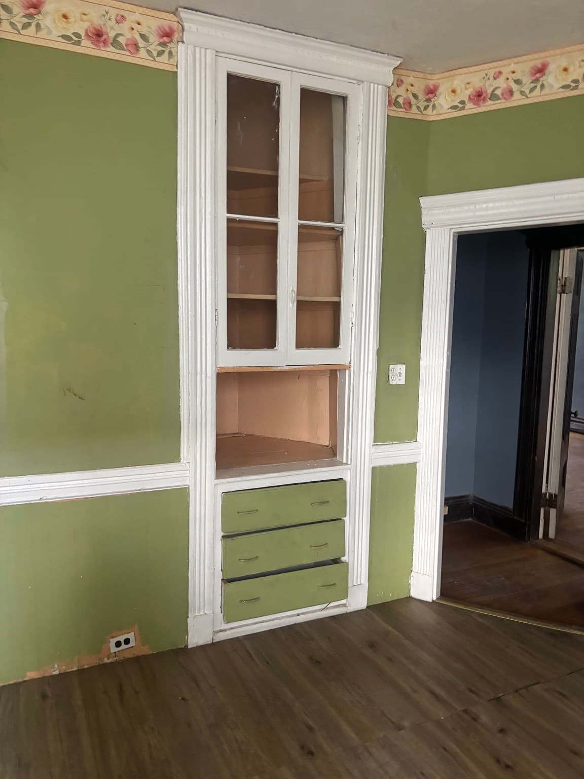 3 Family at 31 Lawrence Ave, Boston MA 02121, Boston, photo 5 of 19