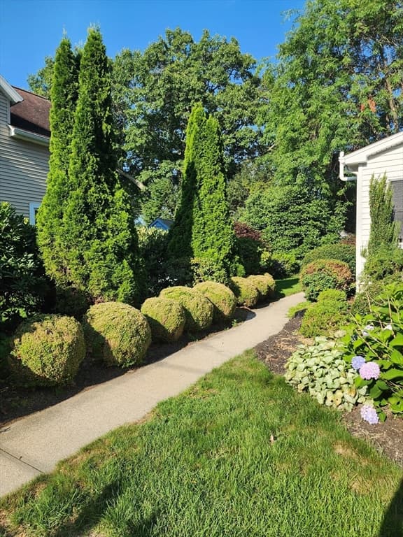 39 Everett Ave, Webster MA 01570 photo 10