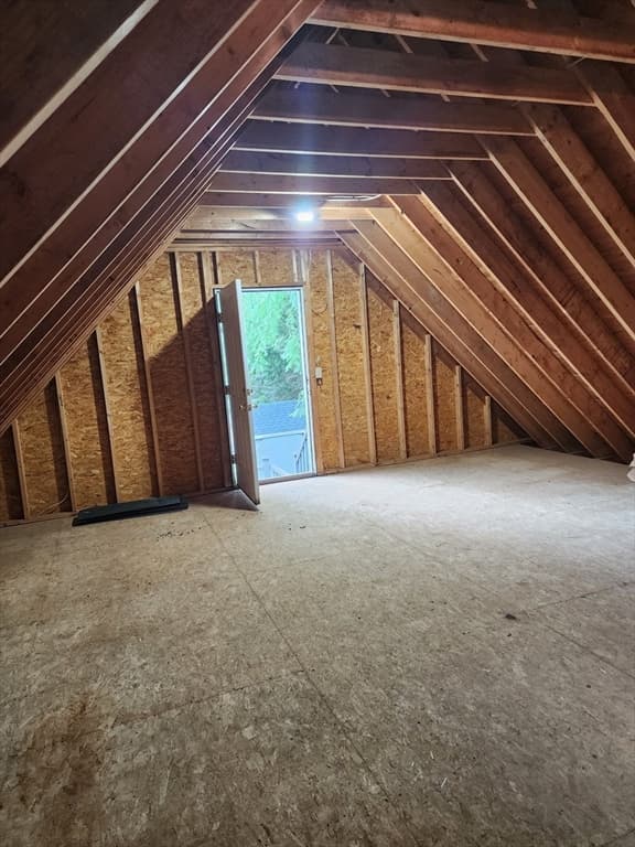 39 Everett Ave, Webster MA 01570 photo 14