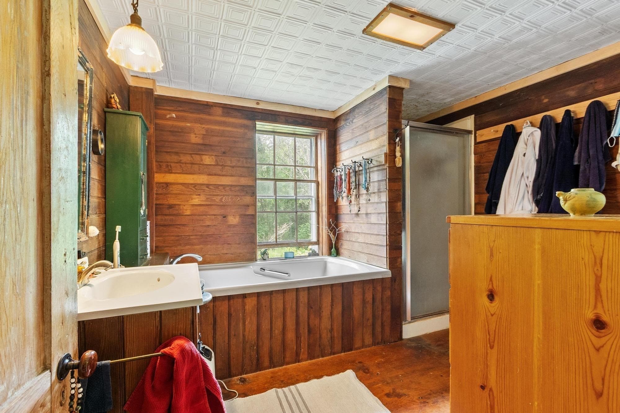 Single Family Residence at 115 Ball Hill Rd, Princeton MA 01541, Princeton, photo 33 of 40