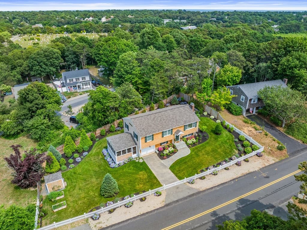 190 Heritage Ln, Chatham MA 02633 photo 9