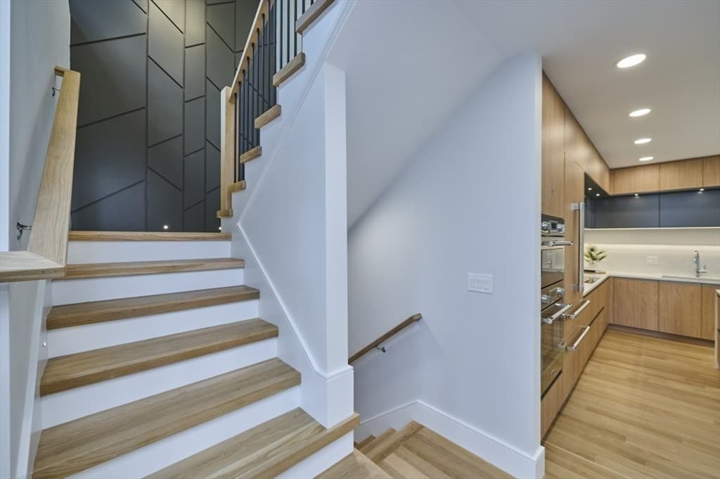 123 Fuller # B, Brookline MA 02446 photo 16