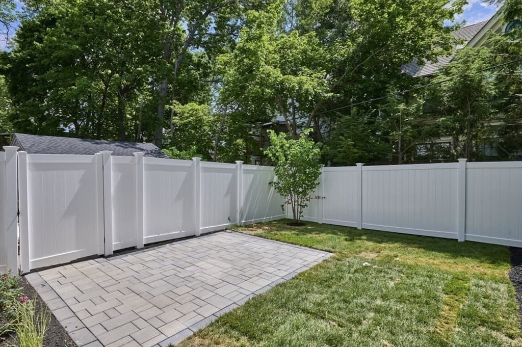 123 Fuller # B, Brookline MA 02446 photo 3