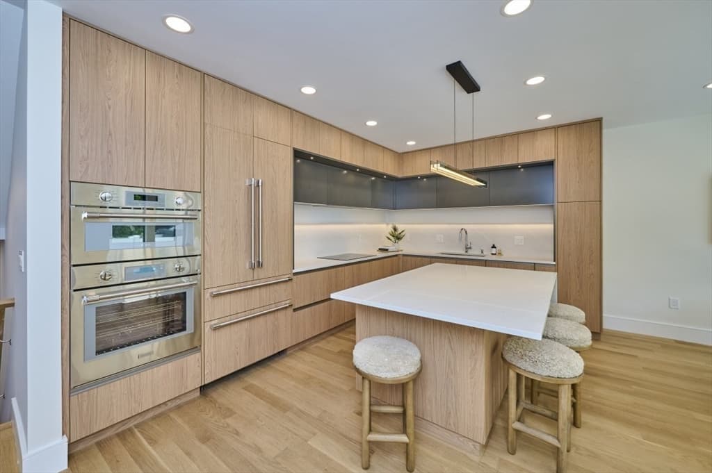 123 Fuller # B, Brookline MA 02446 photo 9