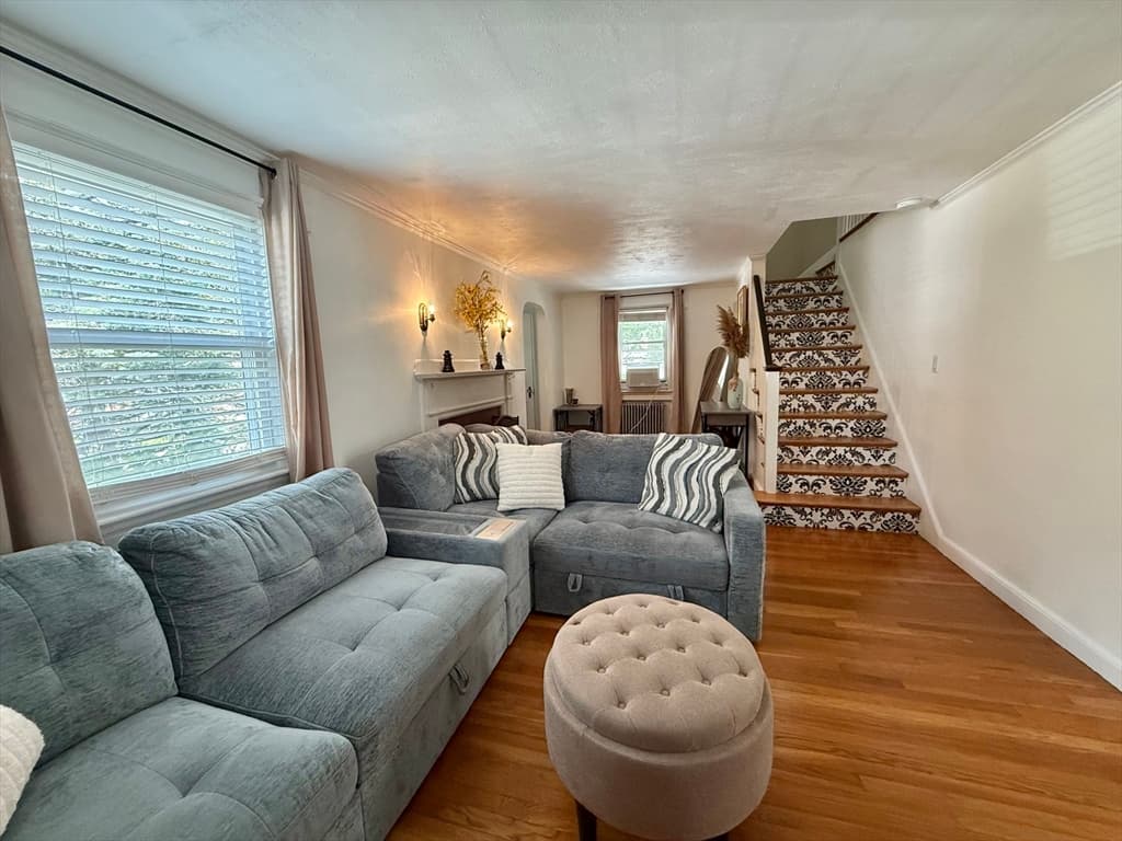 8 Myopia Rd., Boston MA 02136 photo 3