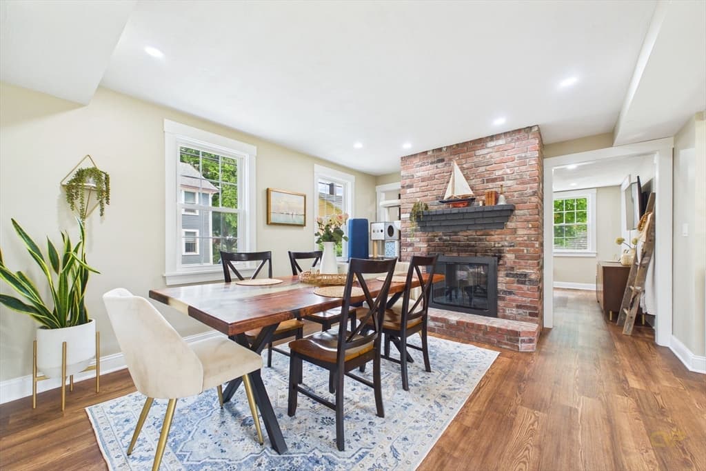 24 Oxford Street, Fairhaven MA 02719 photo 11