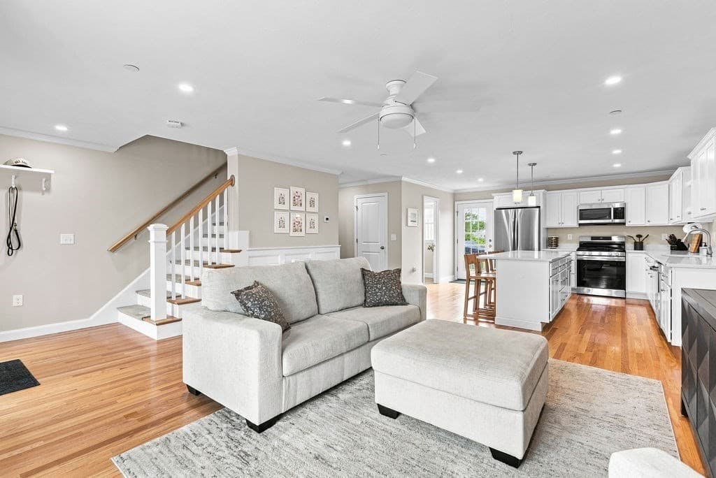 Condominium at 1005 Auburn St # C2, Whitman MA 02382, Whitman, photo 5 of 42