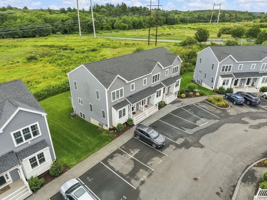 Condominium at 1005 Auburn St # C2, Whitman MA 02382, Whitman, photo 41 of 42