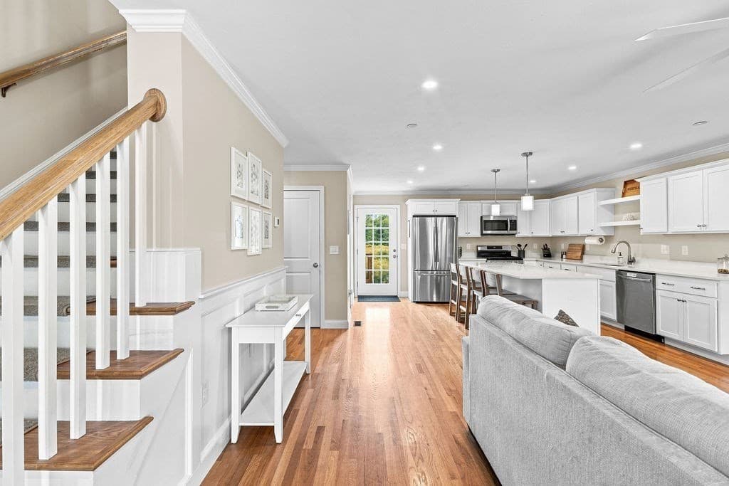 Condominium at 1005 Auburn St # C2, Whitman MA 02382, Whitman, photo 11 of 42