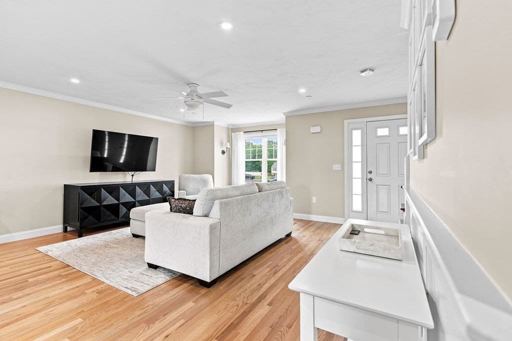 Condominium at 1005 Auburn St # C2, Whitman MA 02382, Whitman, photo 8 of 42