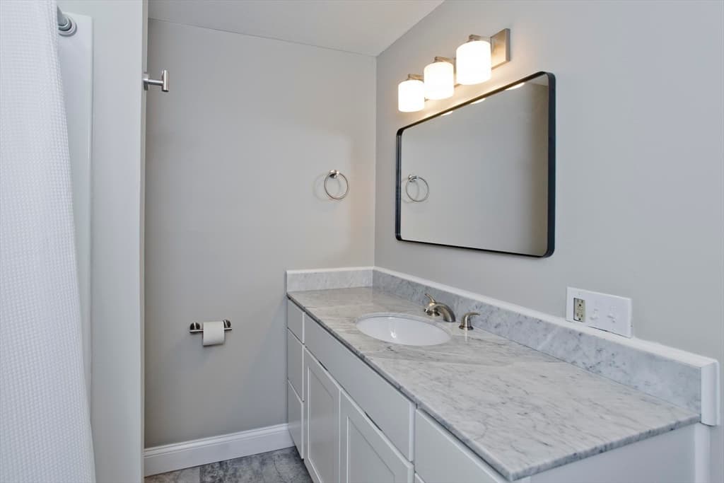 127 Szetela Drive, Chicopee MA 01013 photo 21