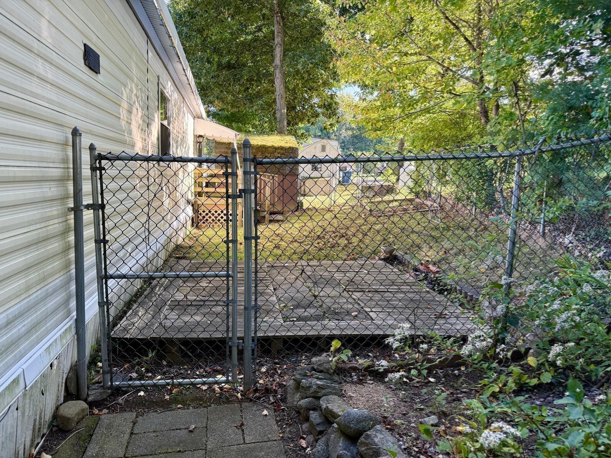 Mobile Home at 3 Heritage Dr., Warren MA 01083, photo 16 of 19