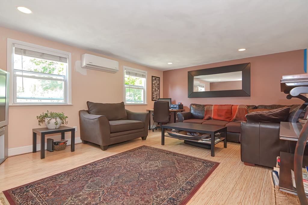 15 Bower S Bower, Malden MA 02148 photo 11