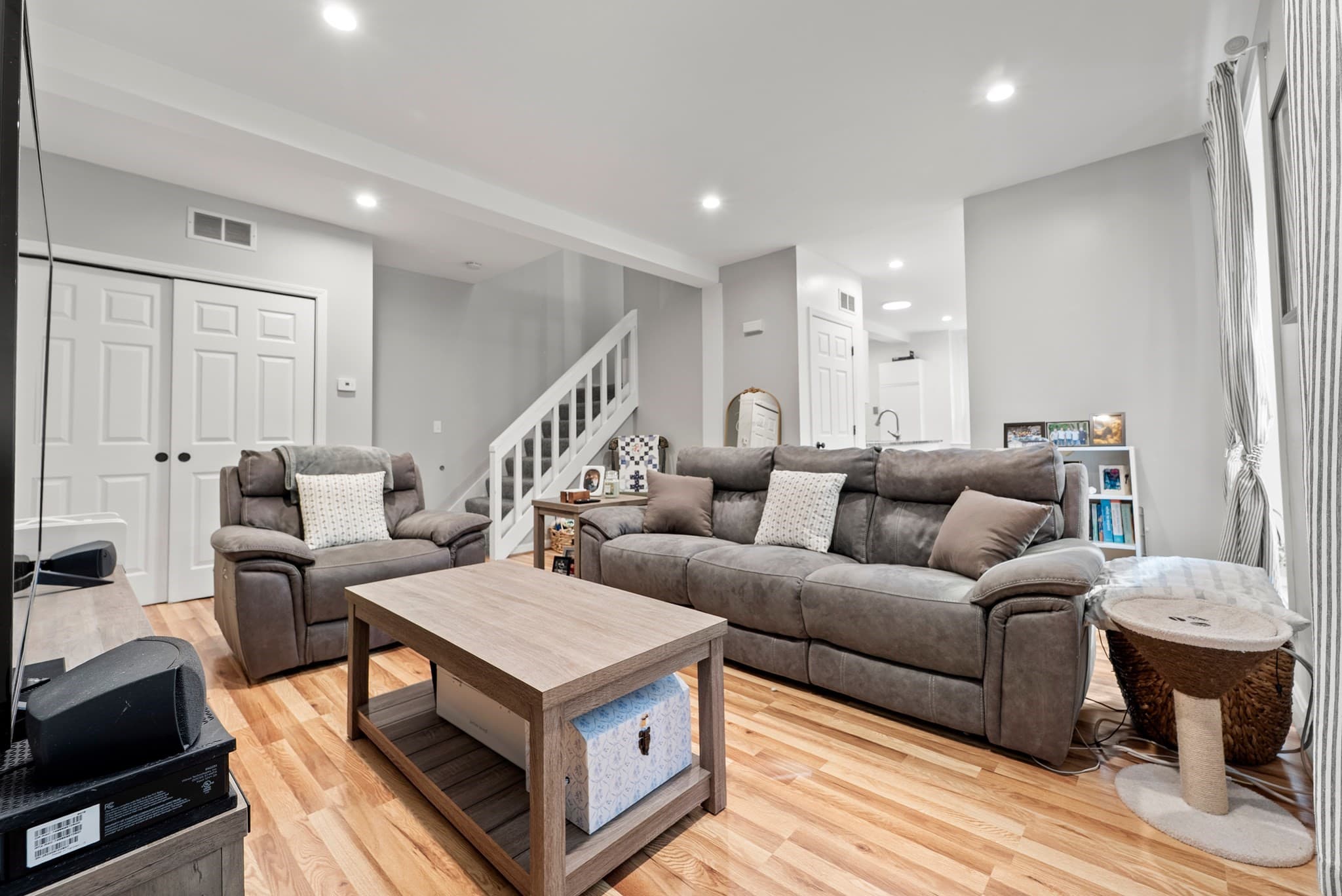 Condominium at 104 Hartford Ave E # 3, Uxbridge MA 01569, Uxbridge, photo 6 of 15
