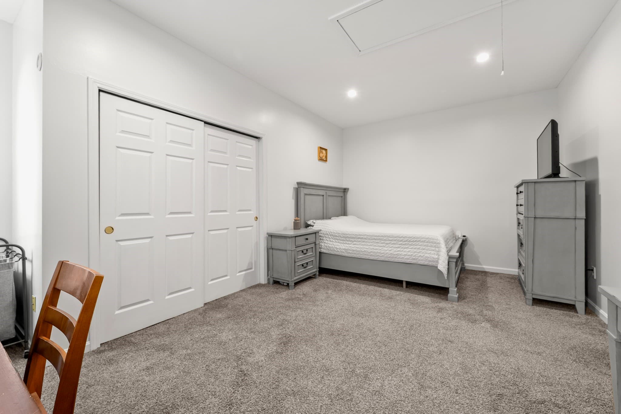 Condominium at 104 Hartford Ave E # 3, Uxbridge MA 01569, Uxbridge, photo 10 of 15