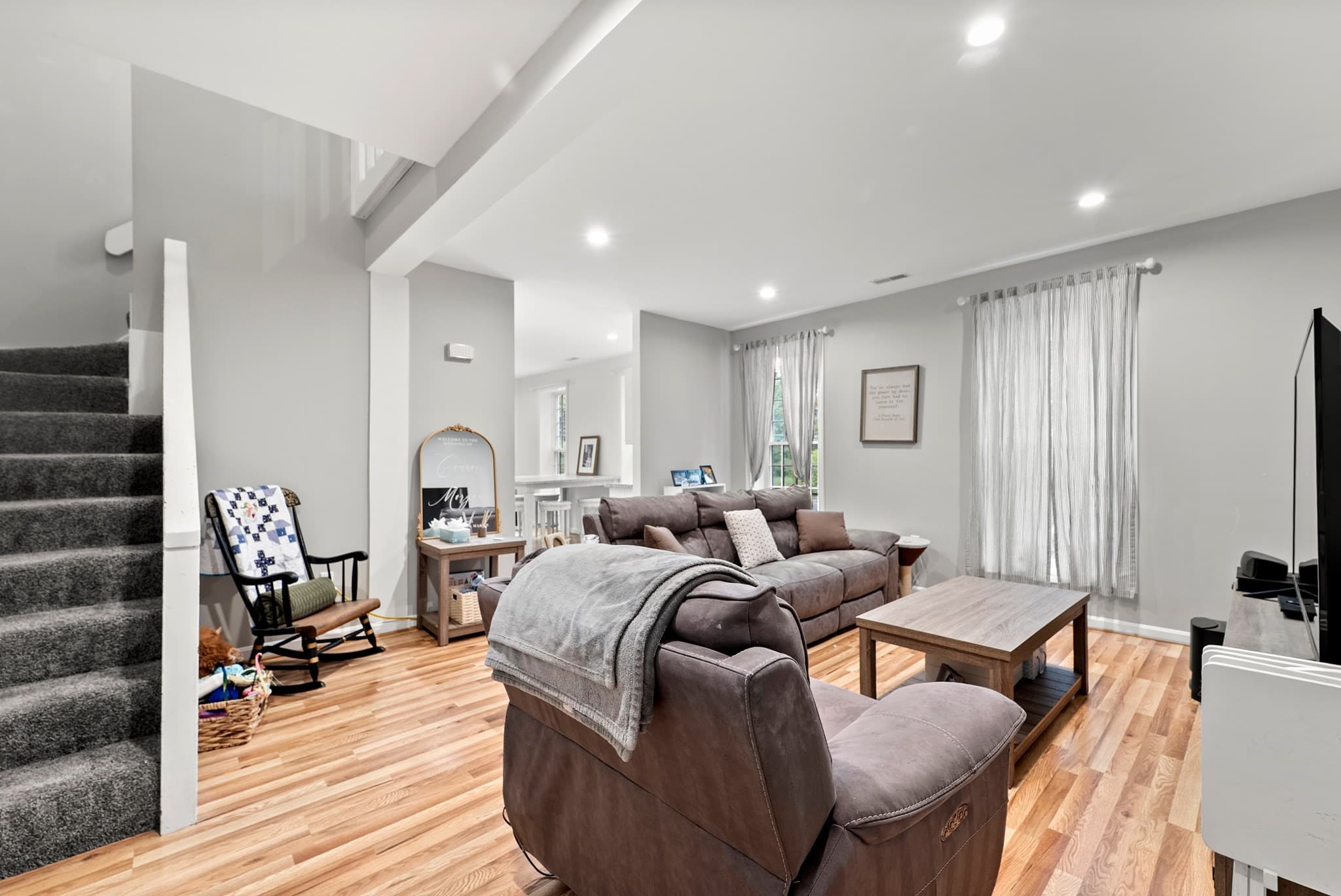 Condominium at 104 Hartford Ave E # 3, Uxbridge MA 01569, Uxbridge, photo 4 of 15