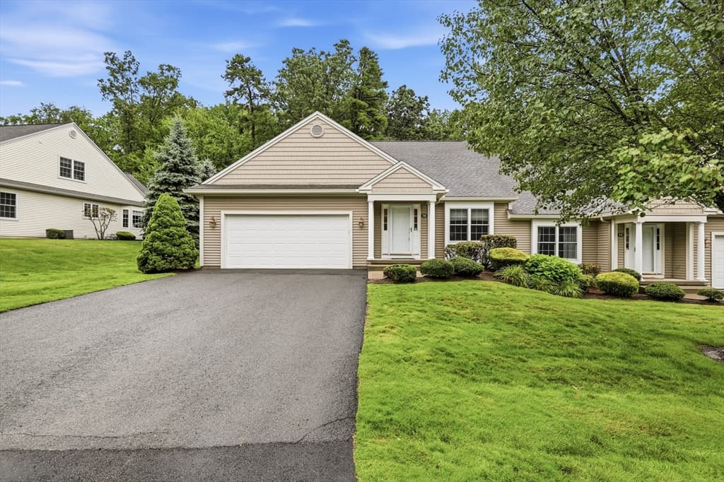 75 Shadow Brook Est # 75, South Hadley MA 01075