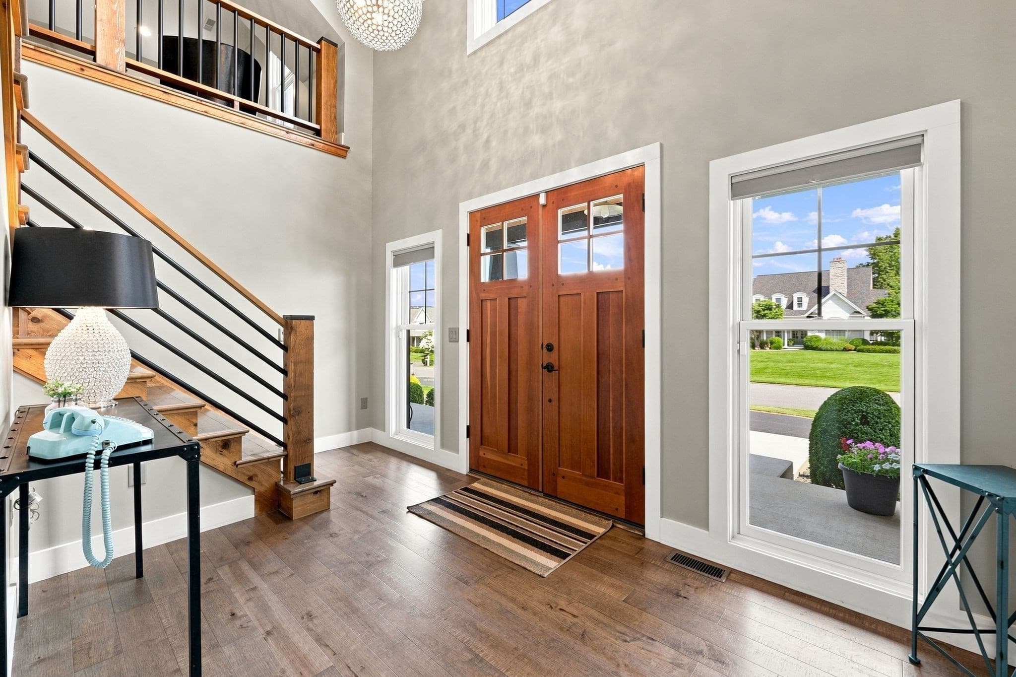 Single Family Residence at 3 San Souci Dr, South Hadley MA 01075, photo 5 of 42