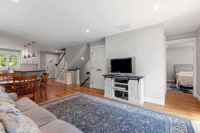 652 Essex Ave # B, Gloucester MA 01930 photo 6
