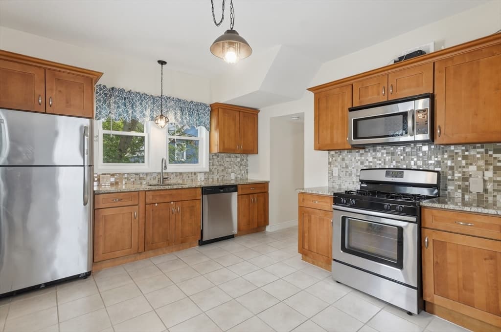 107 Grant Street, Lynn MA 01902