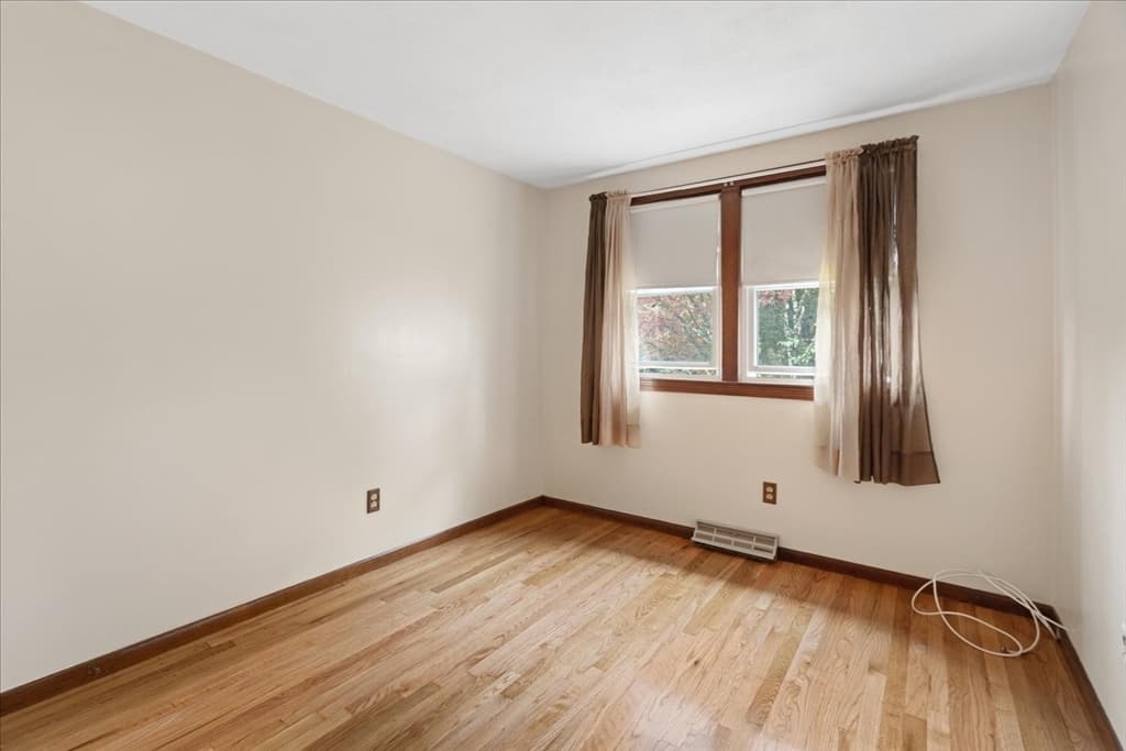 17 Brewster Dr, Bridgewater MA 02324 photo 11
