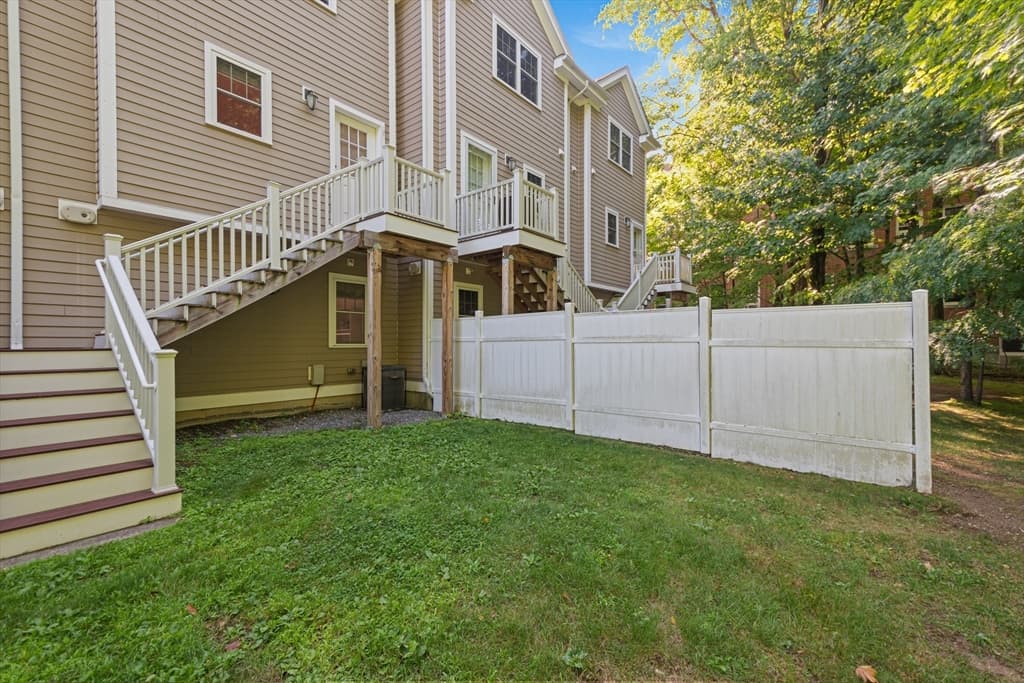 18 Saint Marys Way # 18, Marlborough MA 01752 photo 27