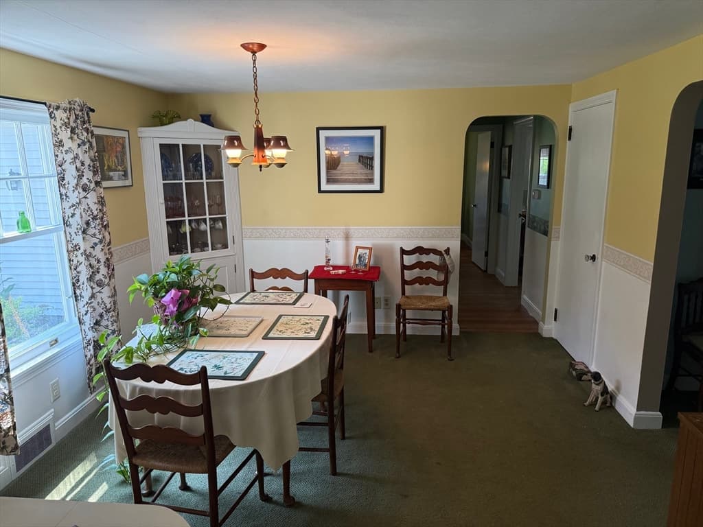 1030 South East Street, Amherst MA 01002 photo 12
