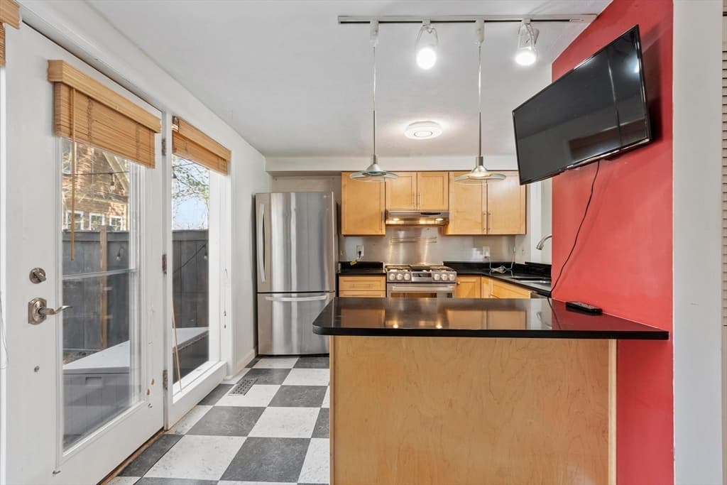 111 Brigham St # 11B, Hudson MA 01749 photo 6