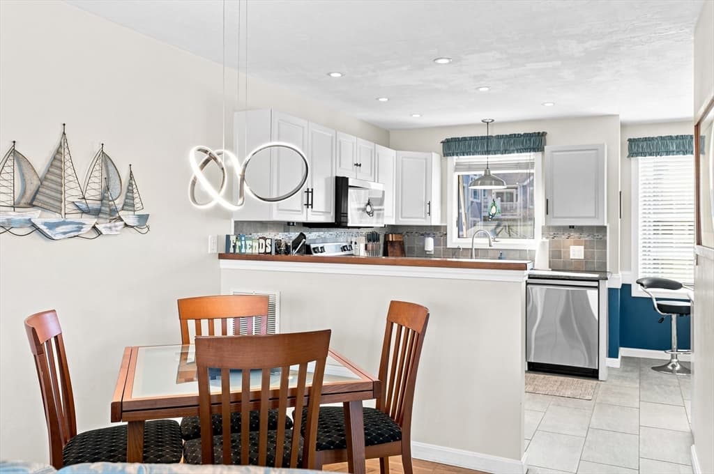 700 Shore Dr # 1001, Fall River MA 02721 photo 16