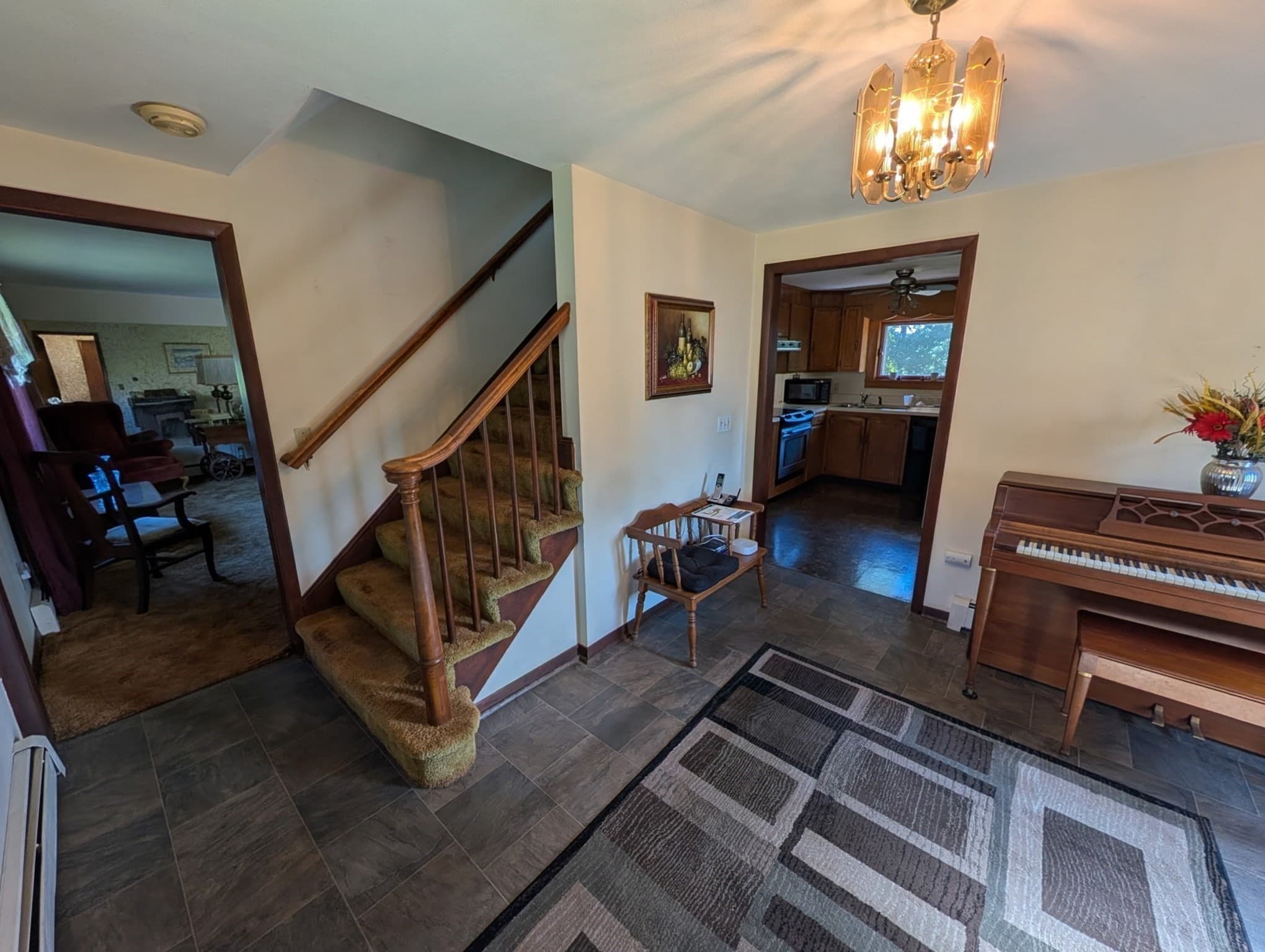 Single Family Residence at 92 East Ave, North Adams MA 01247, photo 4 of 19