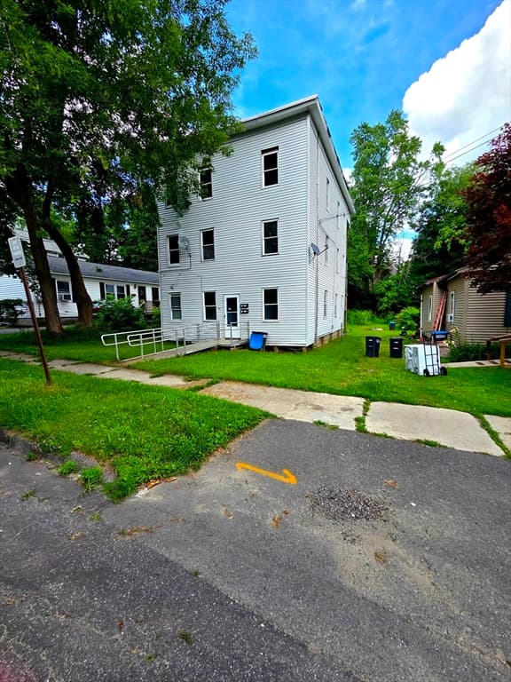 32 Westminister St, Pittsfield MA 01201
