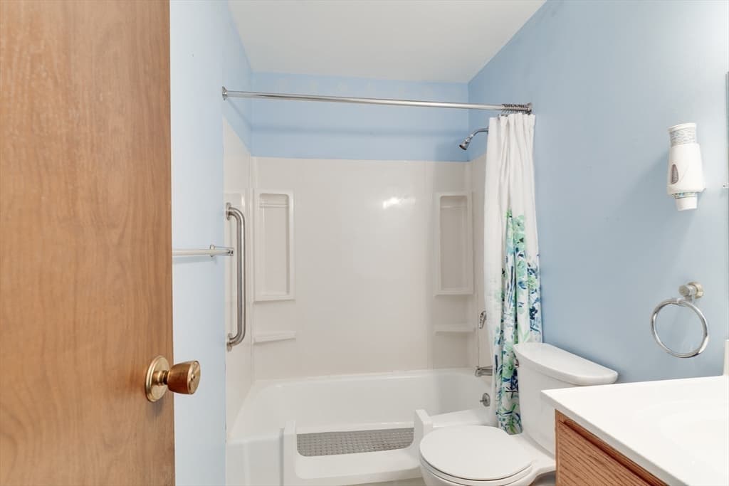 82 S Maple St # 38, Westfield MA 01085 photo 13