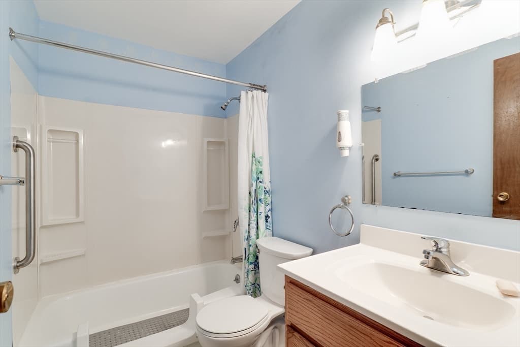 82 S Maple St # 38, Westfield MA 01085 photo 12
