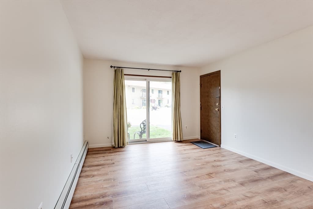 82 S Maple St # 38, Westfield MA 01085 photo 8
