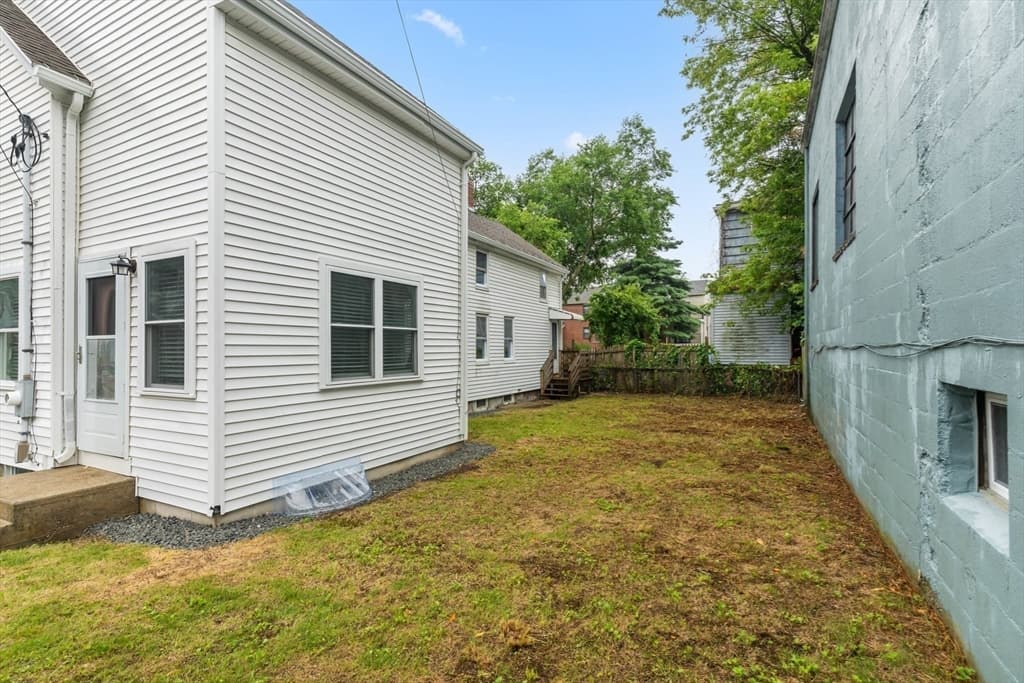 9 Mechanic St, Framingham MA 01701 photo 33