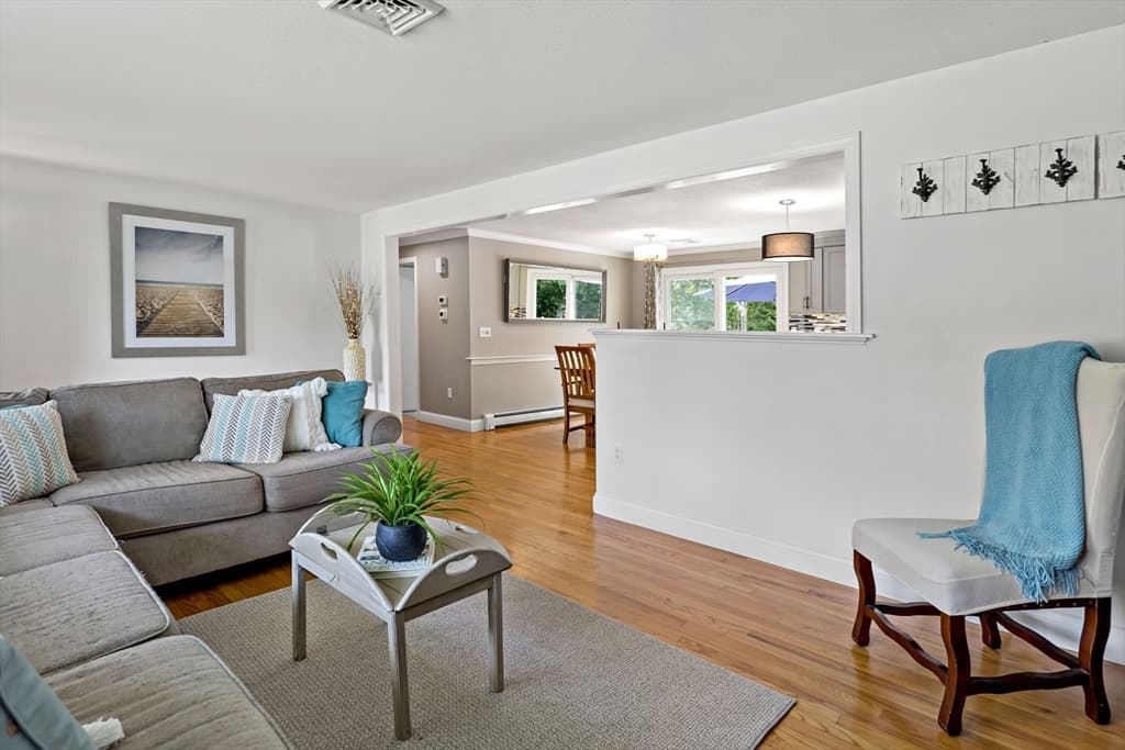 65 Kings Row Dr, Dennis MA 02641 photo 9