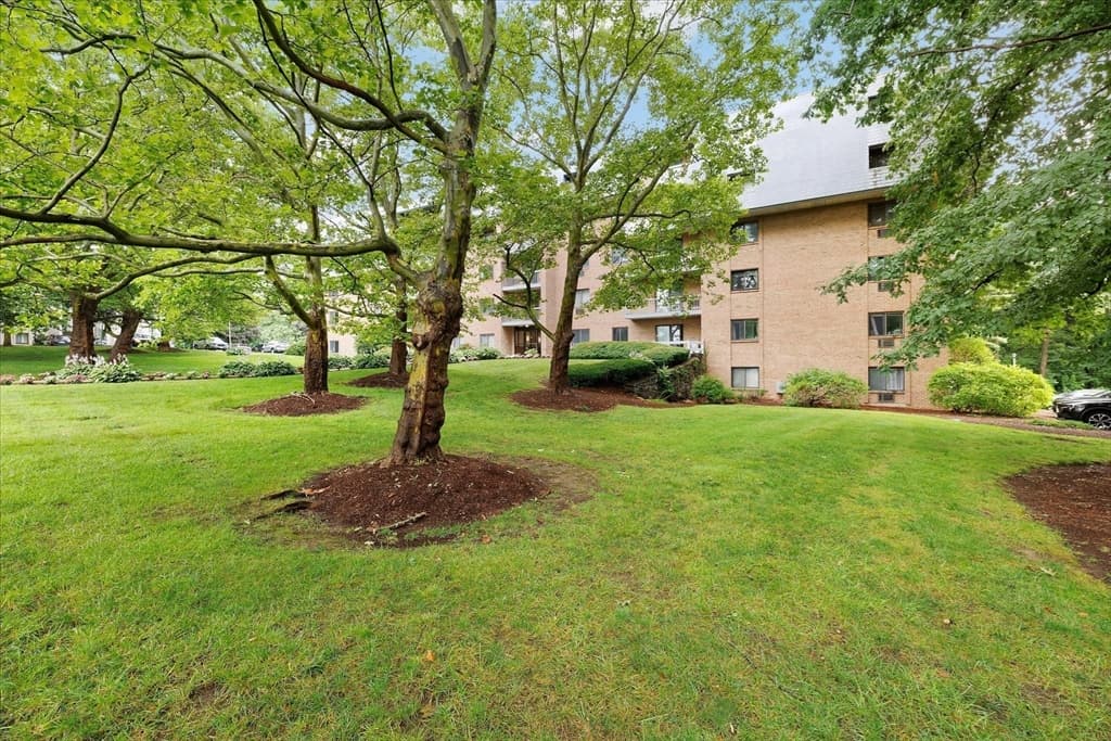 65 Commons Dr # 210, Shrewsbury MA 01545 photo 26