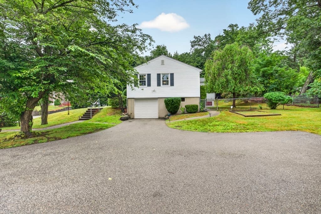 25 Gray Ter, Bedford MA 01730 photo 34