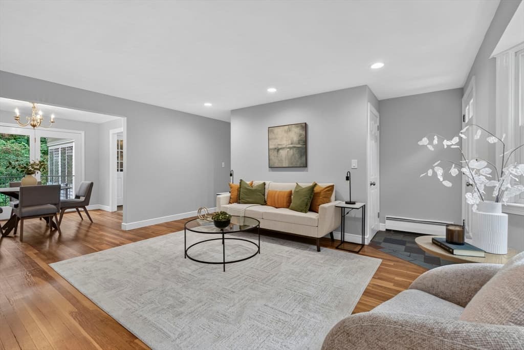 25 Gray Ter, Bedford MA 01730 photo 4