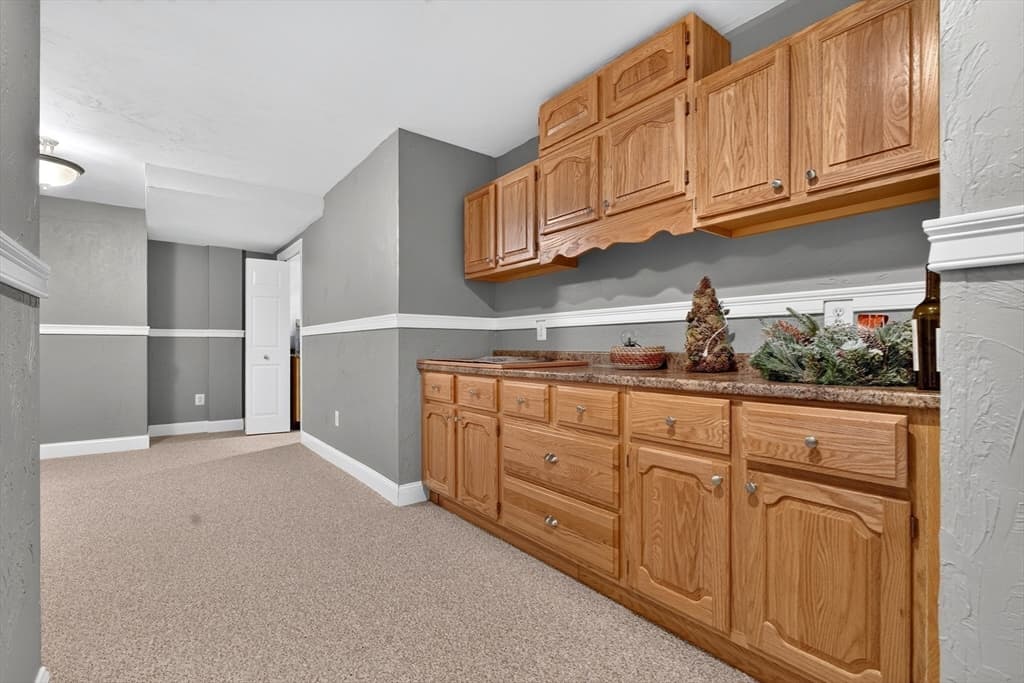 21 Ashwood Cir, Shrewsbury MA 01545 photo 32
