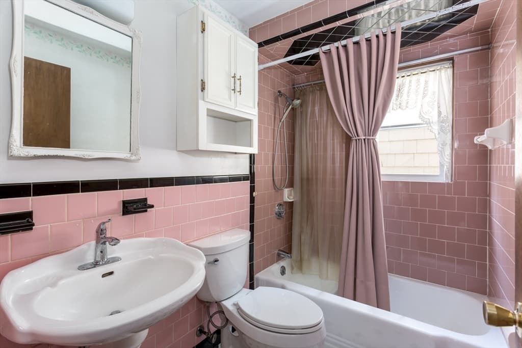 4 Southgate Rd, Franklin MA 02038 photo 24