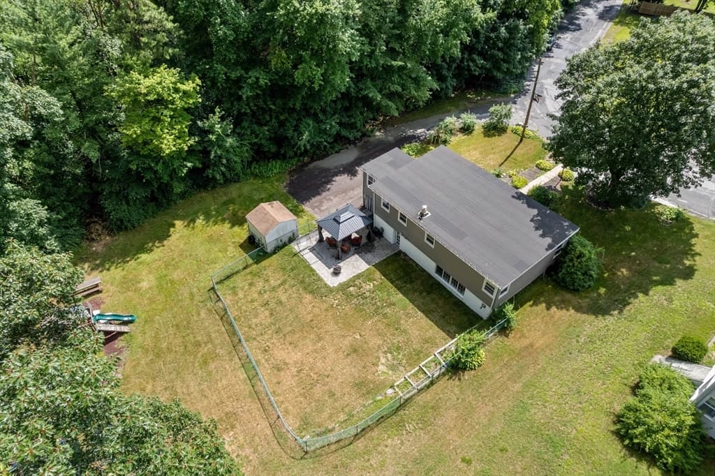 44 Susan Park Way, Uxbridge MA 01569 photo 9