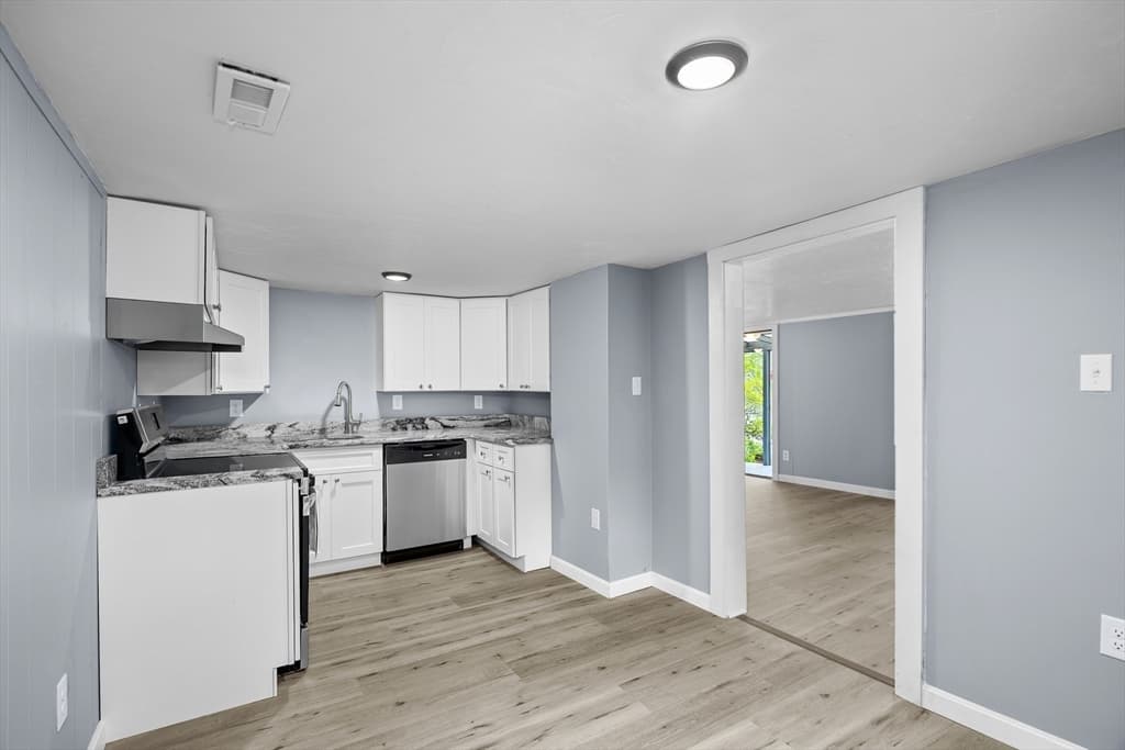 24 Cote Ln, Sutton MA 01590 photo 8