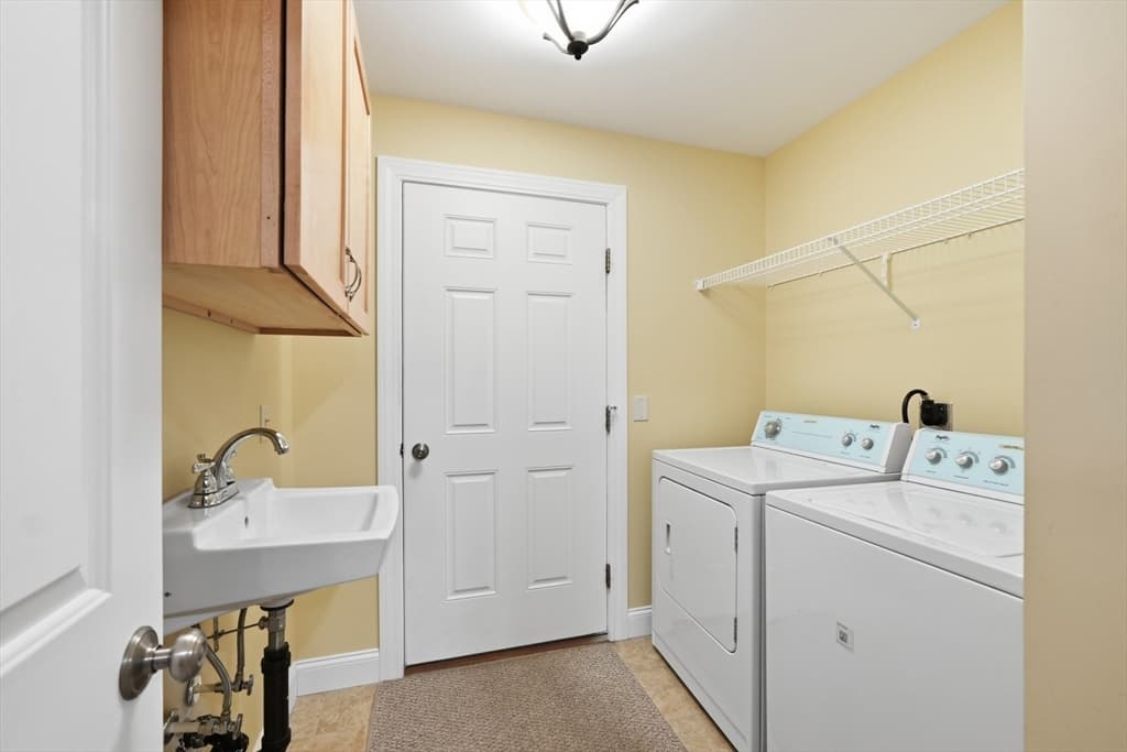 2 Dogwood Dr, Belchertown MA 01007 photo 39