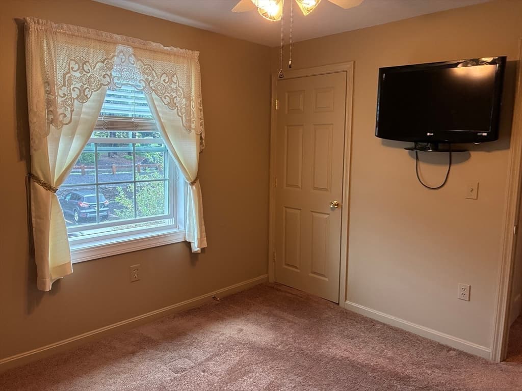 2 Crestview # 51, Spencer MA 01562 photo 9