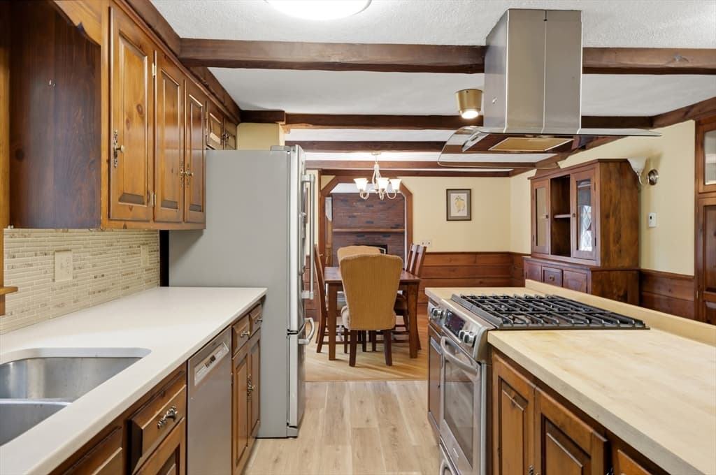 341 Locust Street, Danvers MA 01923 photo 22
