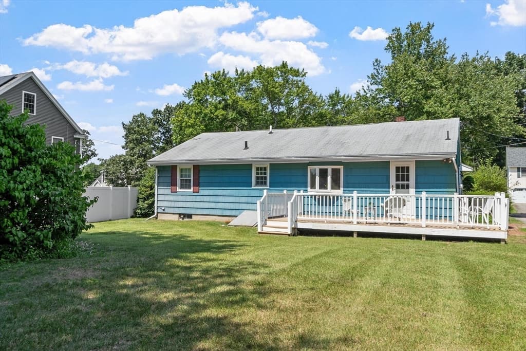 5 Noel Road, Andover MA 01810 photo 2